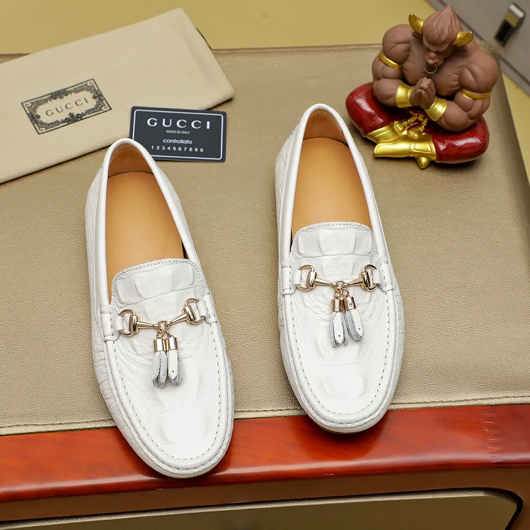 Men's shoes💰360💰🕷🕷️【 GUCCI 】Gucci's best-selling trendy men's casual slip-on shoes 🇨🇳Official website original 1:1 mold 💯Original quality, fine workmanship ☘Fashionable and versatile, perfect shape, comfortable on the feet 🍓Trendy men's recommended model, imported cowhide on the top layer 🎋High-quality pigskin lining, rubber wear-resistant and non-slip outsole, high-end atmosphere, worth owning 🍉Optional 38-44